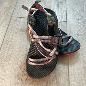 Kids Chaco sandals size 1. Good condition, lots of tread.